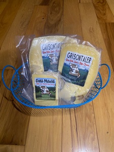 Swiss Valley Sampler Basket